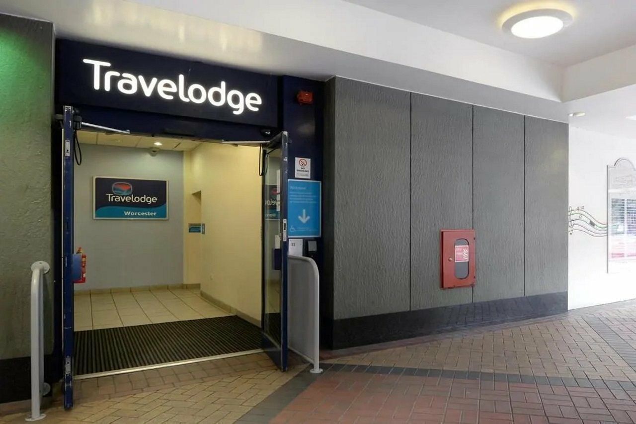 Travelodge Устър Екстериор снимка